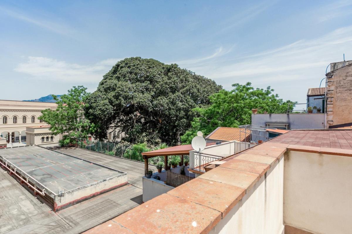 Botanical Gardens and Villa Giulia Lovely Apartments - Housity