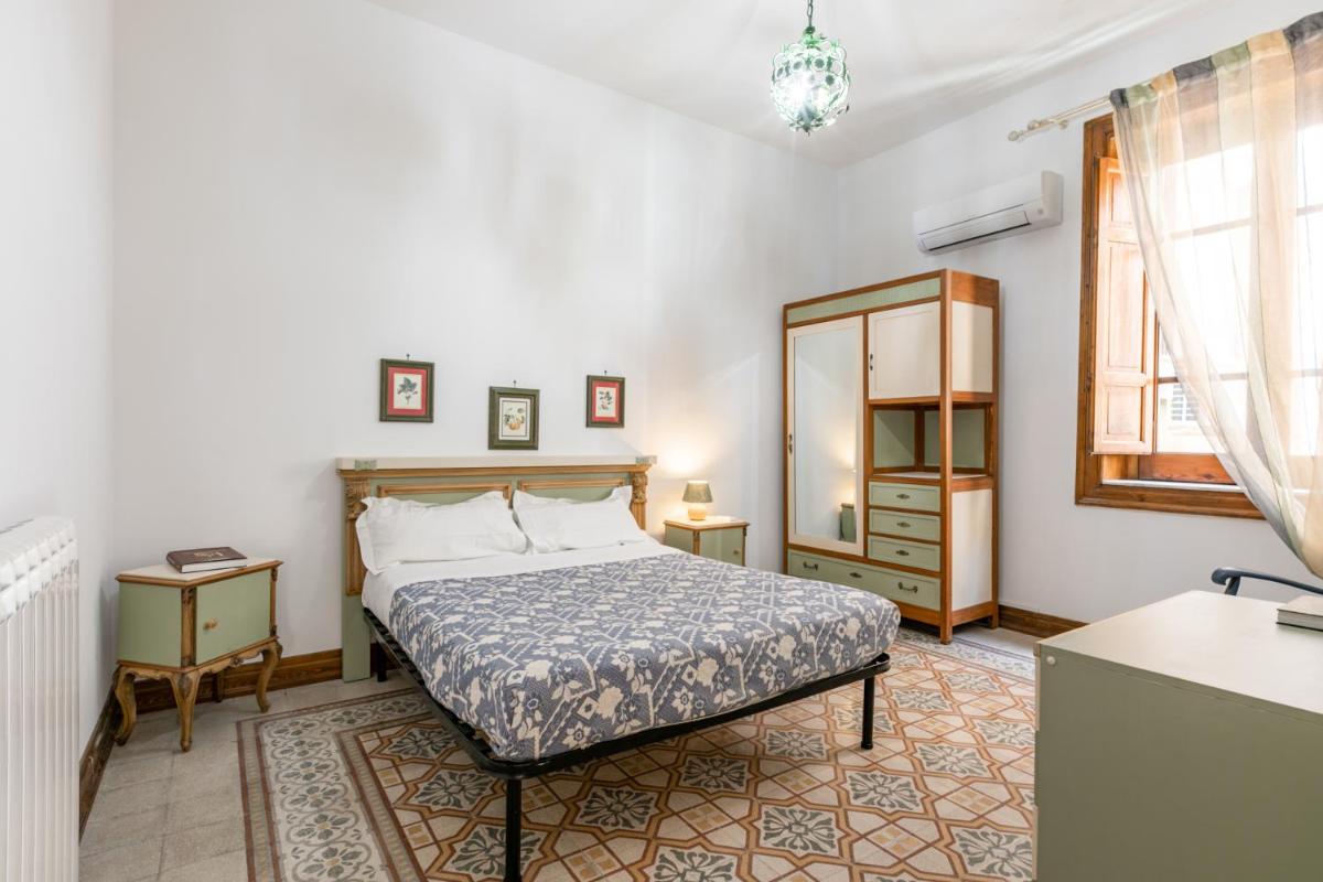 Botanical Gardens and Villa Giulia Lovely Apartments - Housity