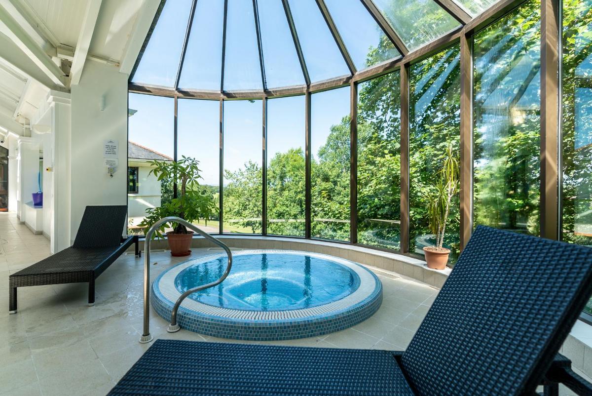 The Mole Resort - Hotel rooms - Housity