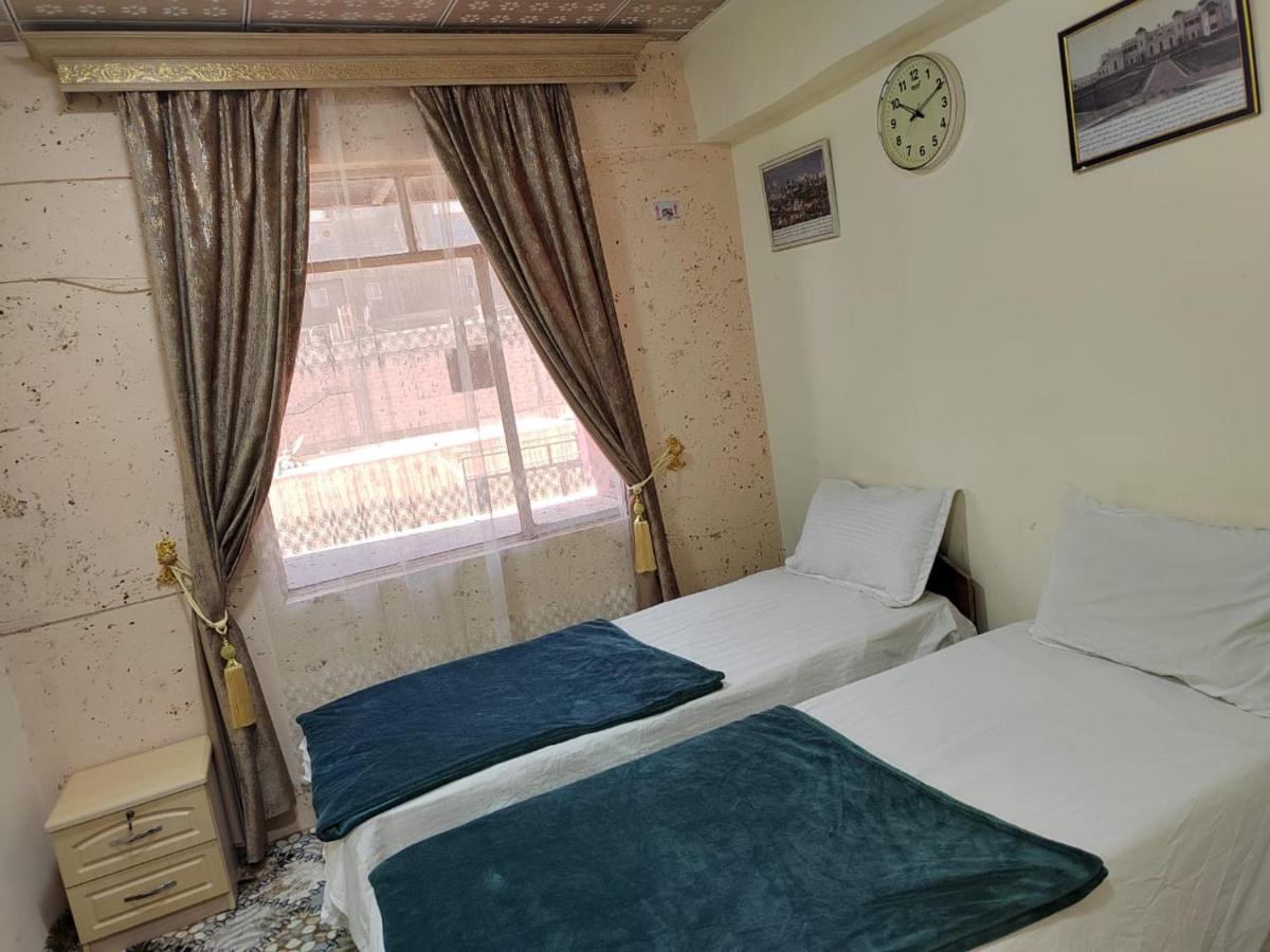 Al-Eshaiker Hotel - Hizvo