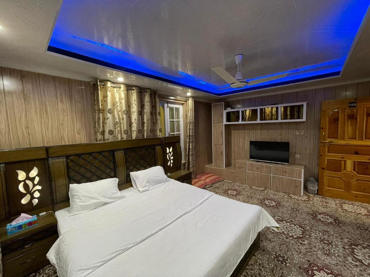 Executive Guest House - Housity