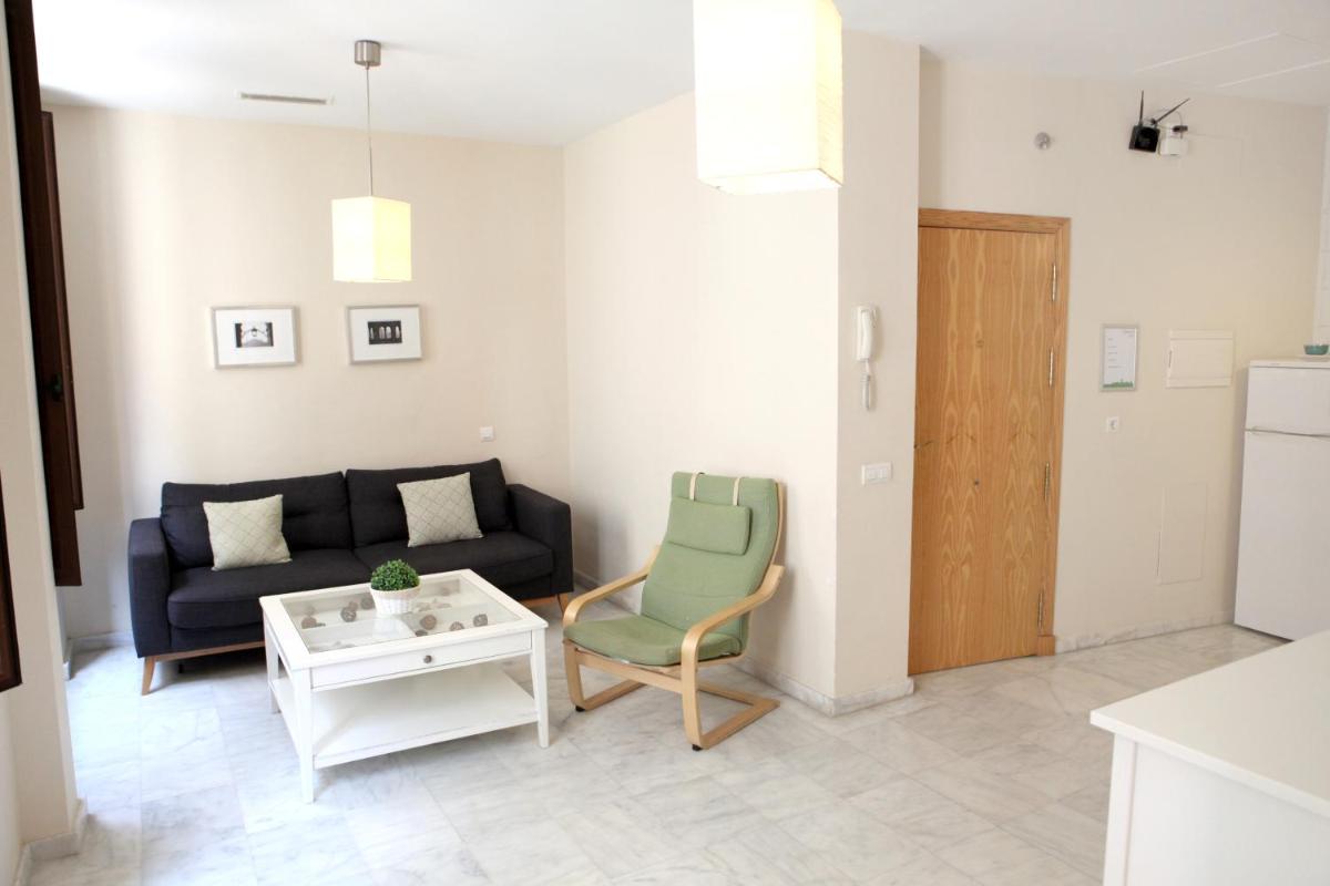 Sleepin Sevilla - Housity
