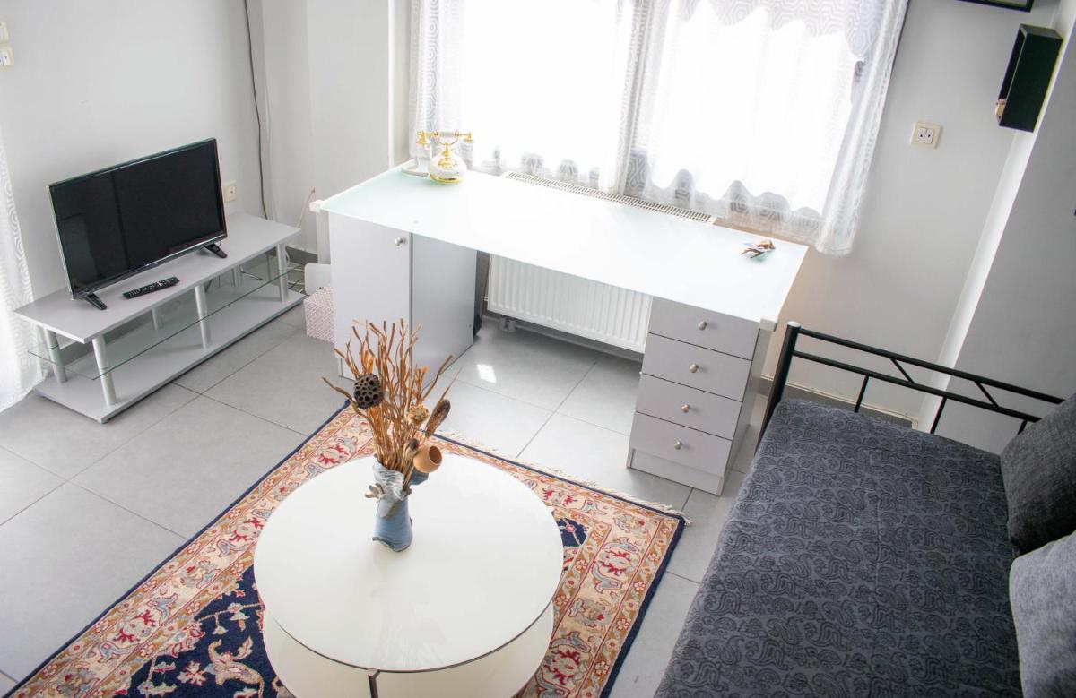 Piraeus Urban Paradise L - Housity