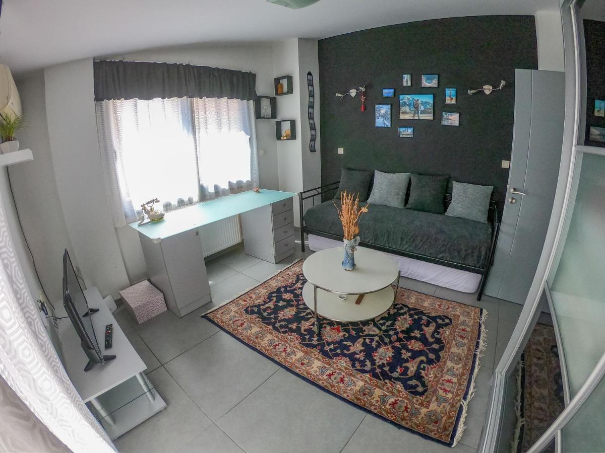 Piraeus Urban Paradise L - Housity