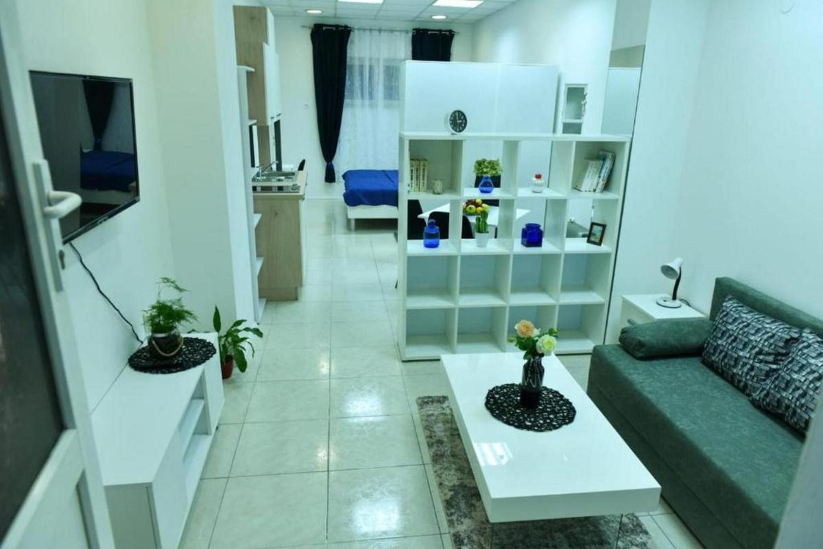 Studio Apartments Kamicak - Housity