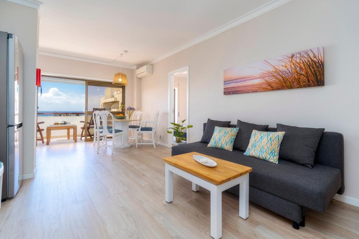 Ocean view apartment - Housity