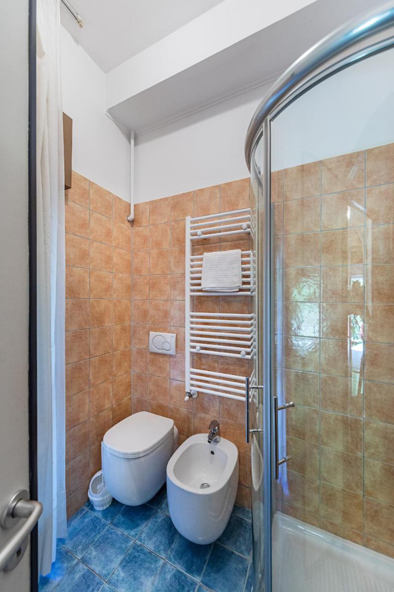 Splendid Apartment PT-1 sul lago by Wonderful Italy - Housity