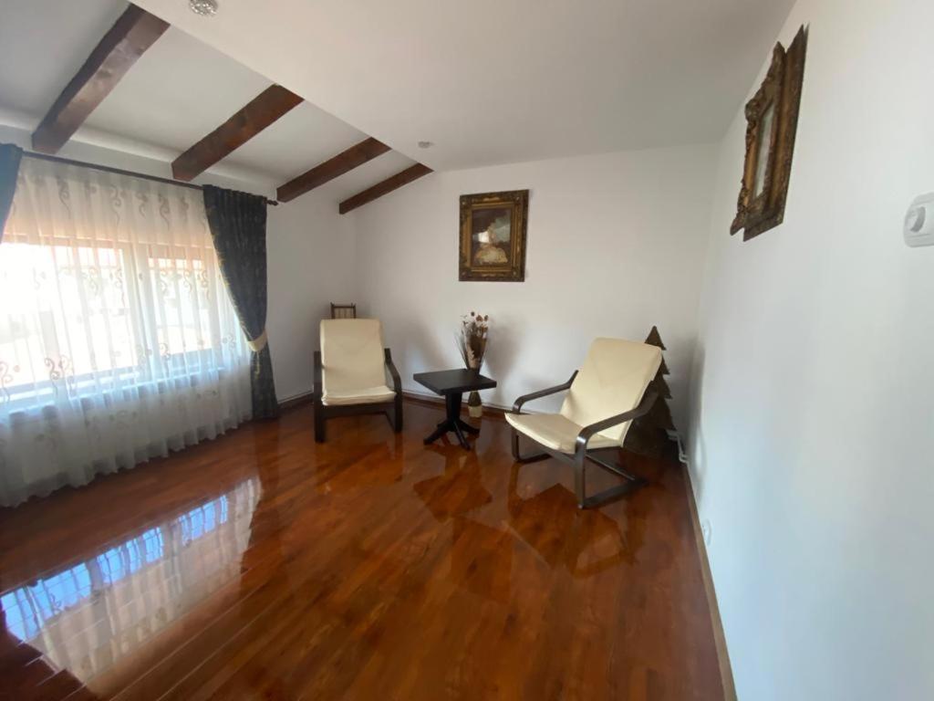 Vila Alex&Alessia - Housity
