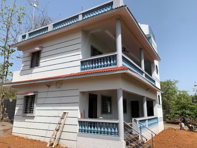 Mountain Meadow - Housity