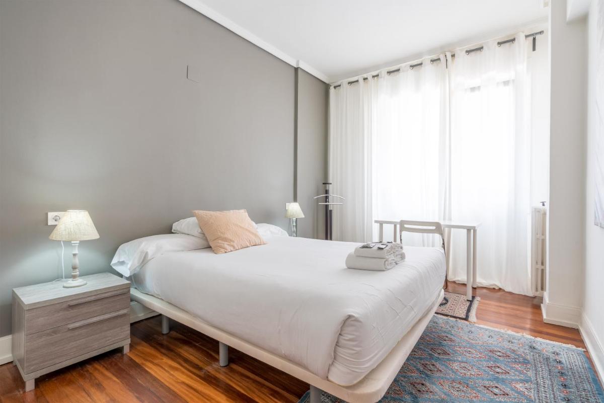 Ibarrola Apartment by People Rentals - Housity