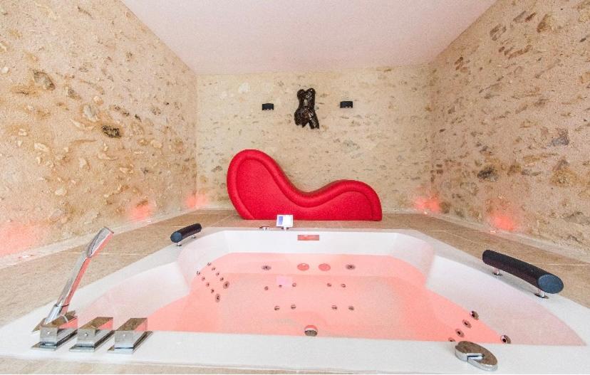 L'indiscrete Love Room - Hammam-Sauna-SPA - Housity