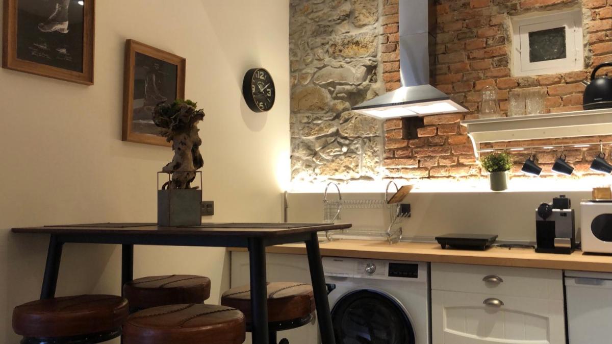 Apartamentos Rosa La Bonita - Housity