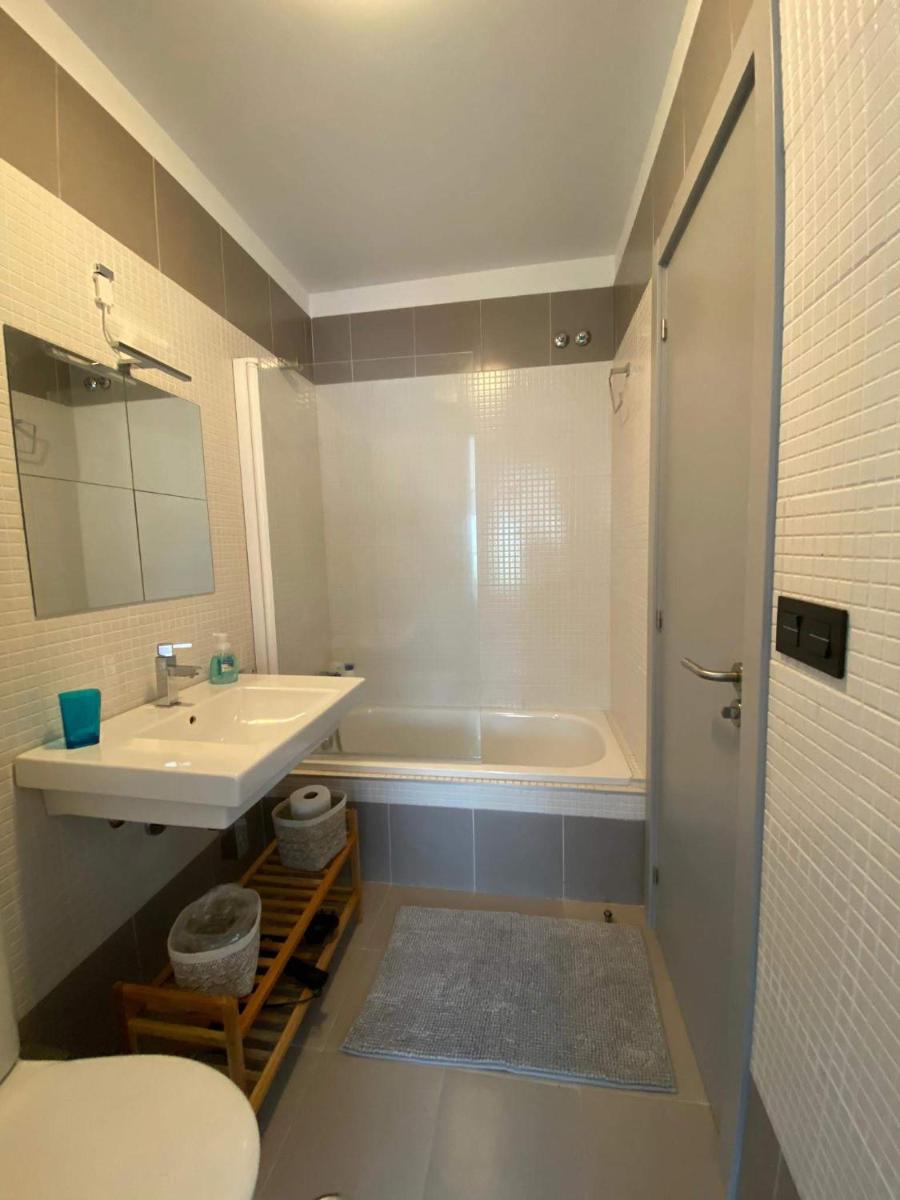 Suitetrails - Penthouse with terrace and views near Oza's beach