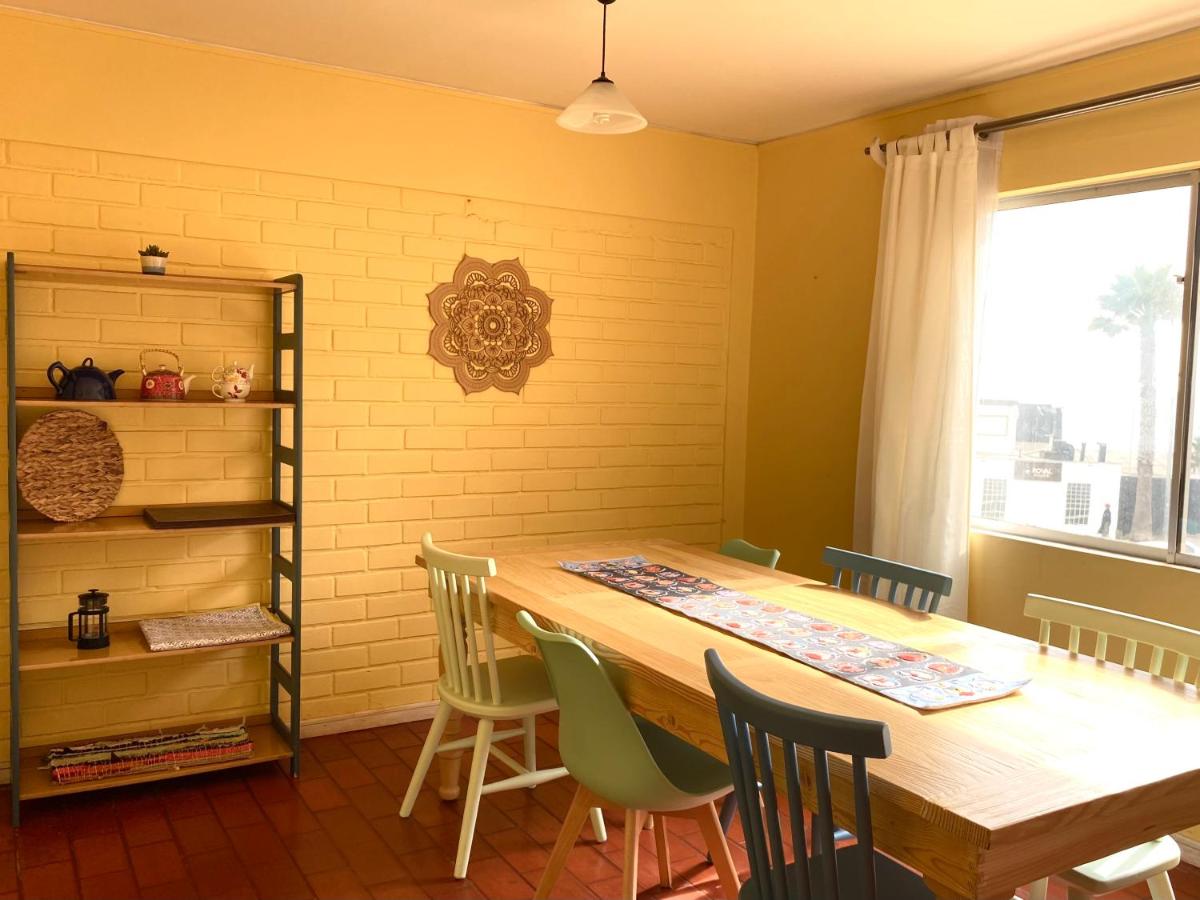 Departamento familiar en avenida del mar La Serena, con vista al mar primera linea - Housity