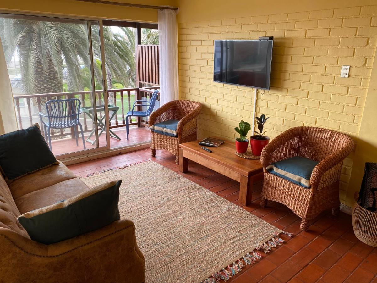 Departamento familiar en avenida del mar La Serena, con vista al mar primera linea - Housity