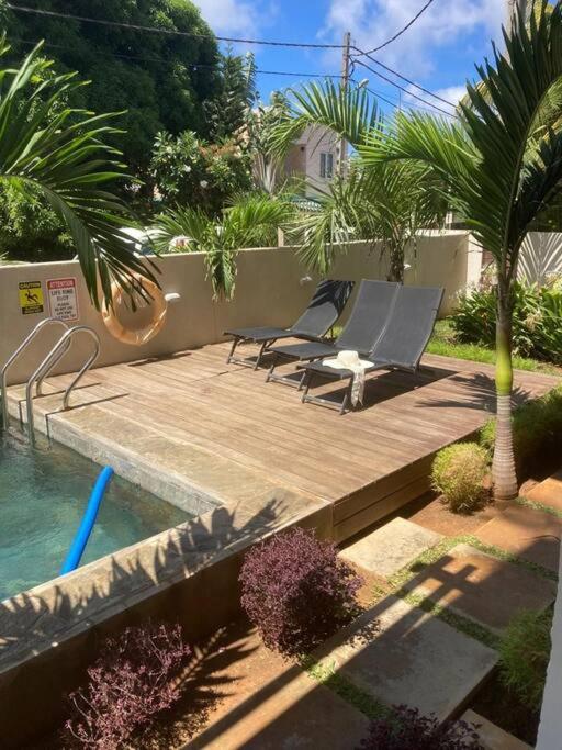 Modern and cosy condo: Westwood Apartments - Housity