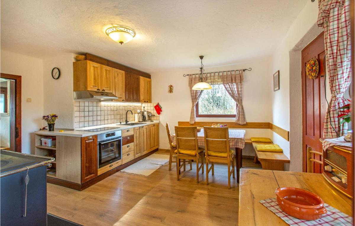 Beautiful Home In Mokronog With Sauna - Housity