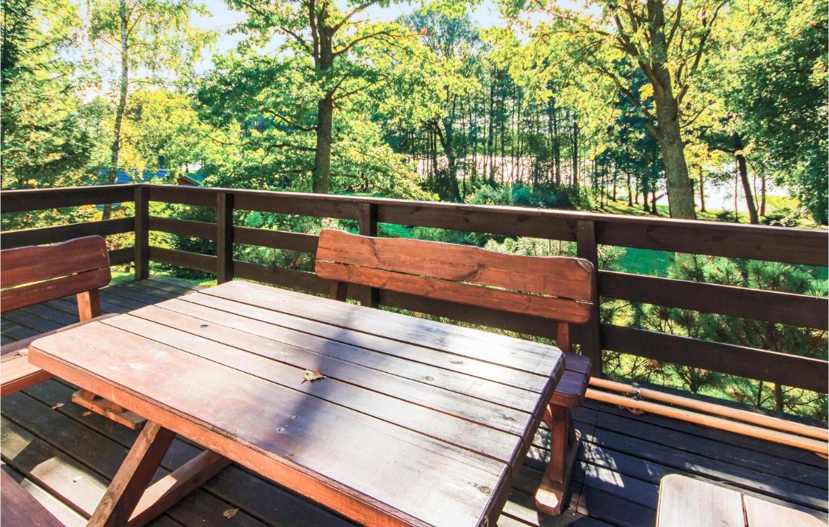 Lovely Home In Swietajno With Kitchen - Housity