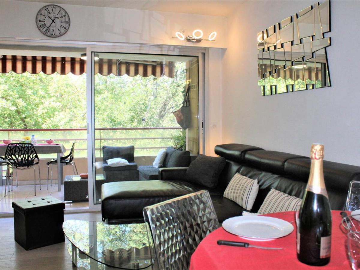 Duplex cosy avec piscine, terrasse et parking privé à 20 min de la plage - 4 pers. - FR-1-252A-78 - Housity