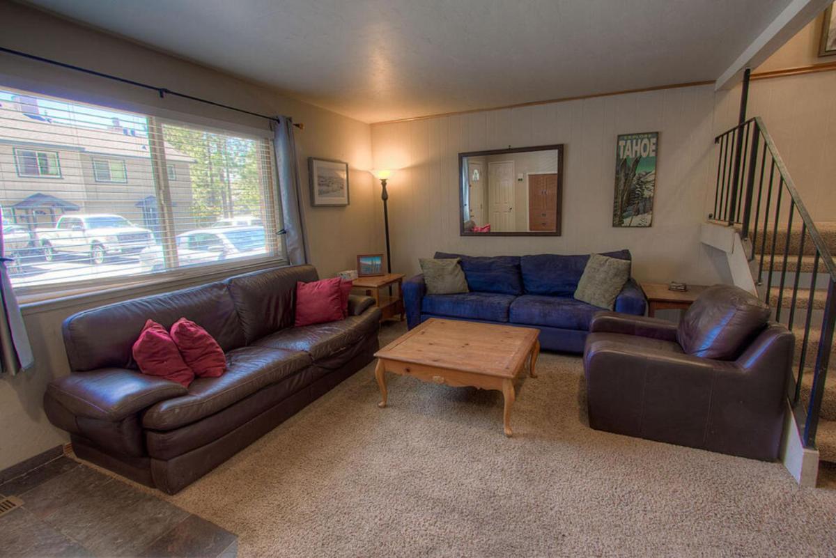 Glen Sully by Lake Tahoe Accommodations - Housity
