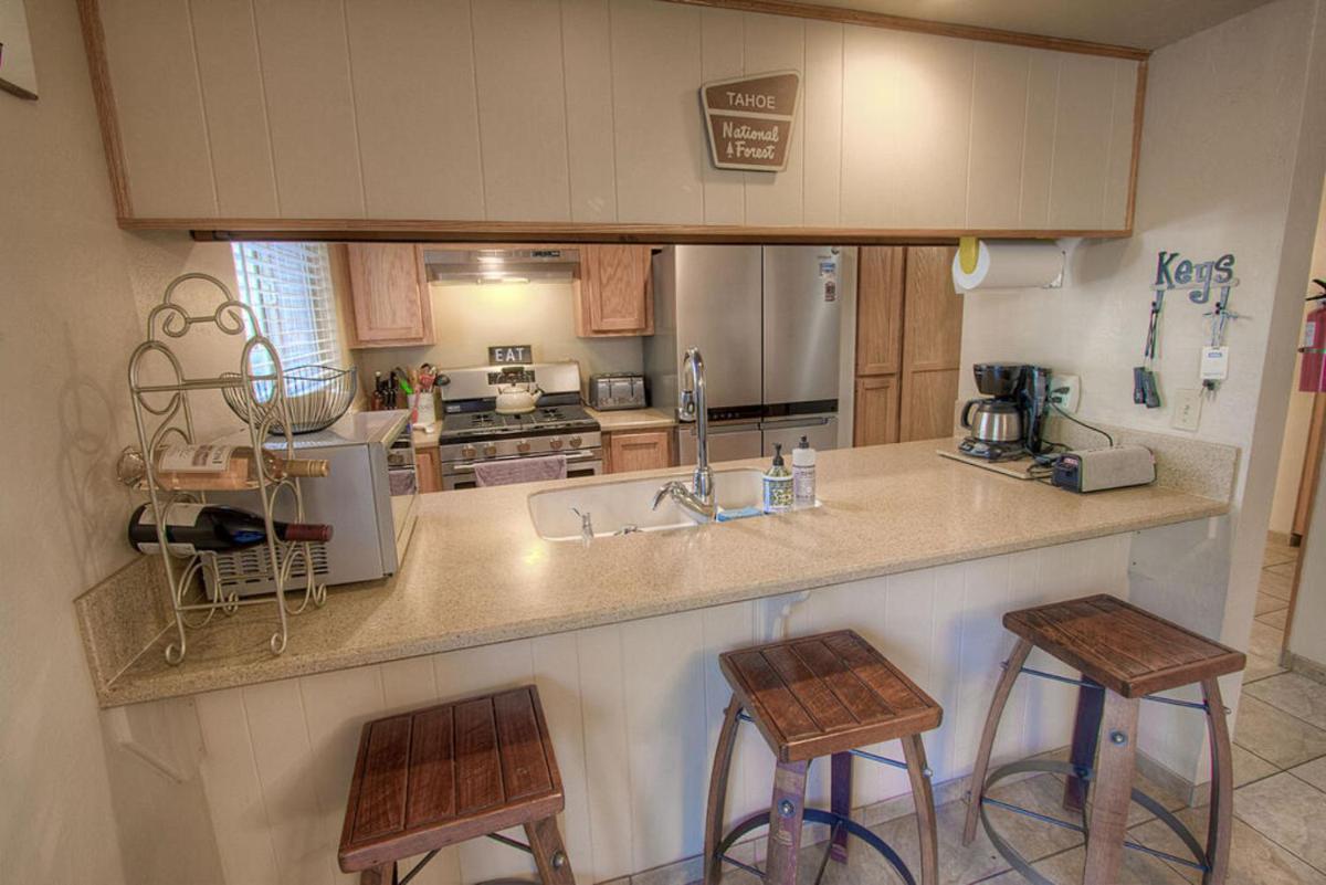 Glen Sully by Lake Tahoe Accommodations - Housity