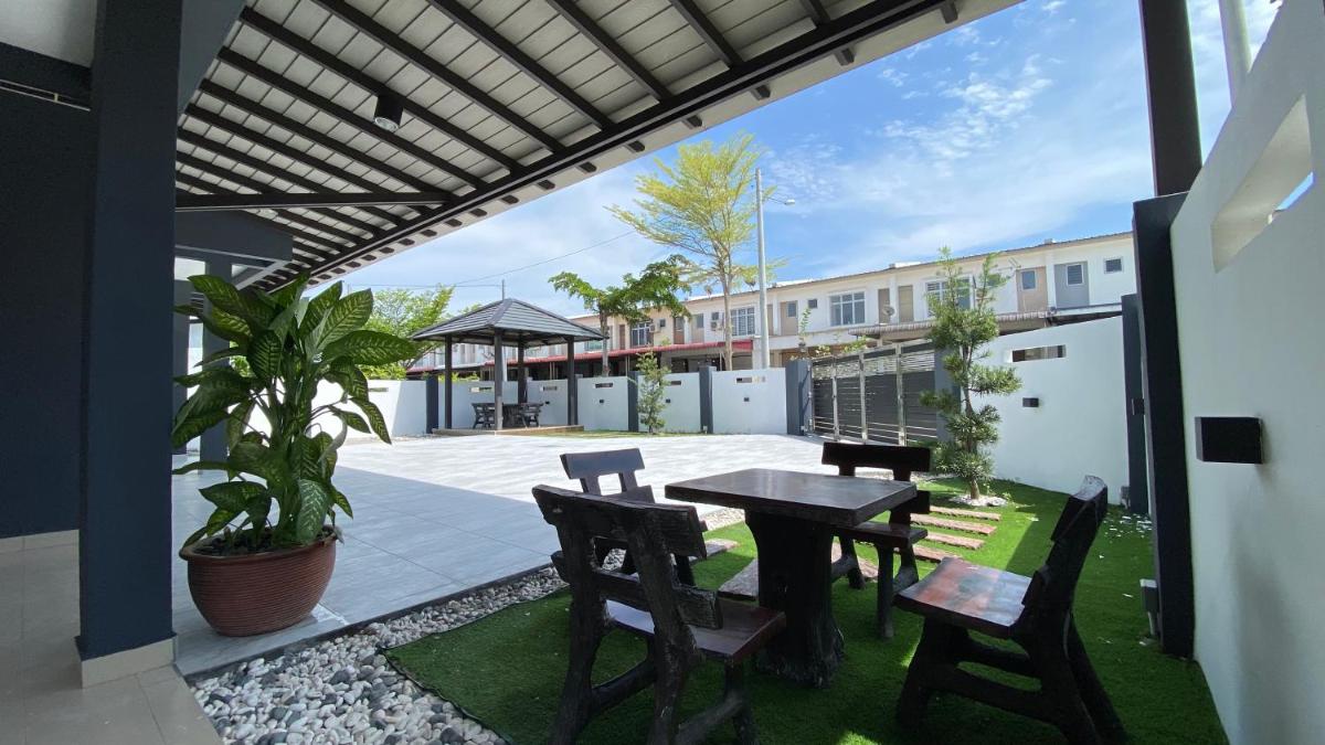 QuiteSpace - Housity
