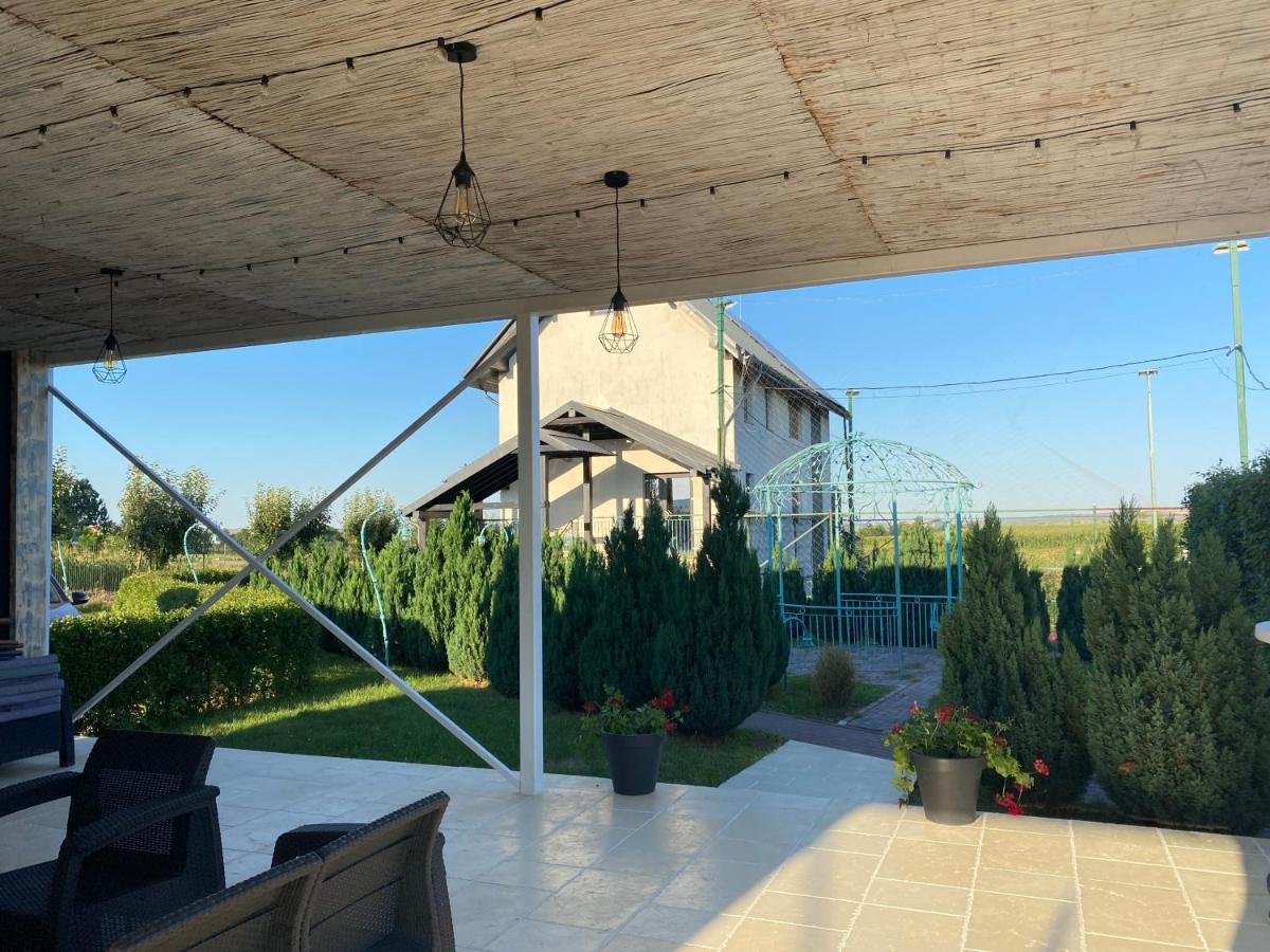 Green Oasis - Housity
