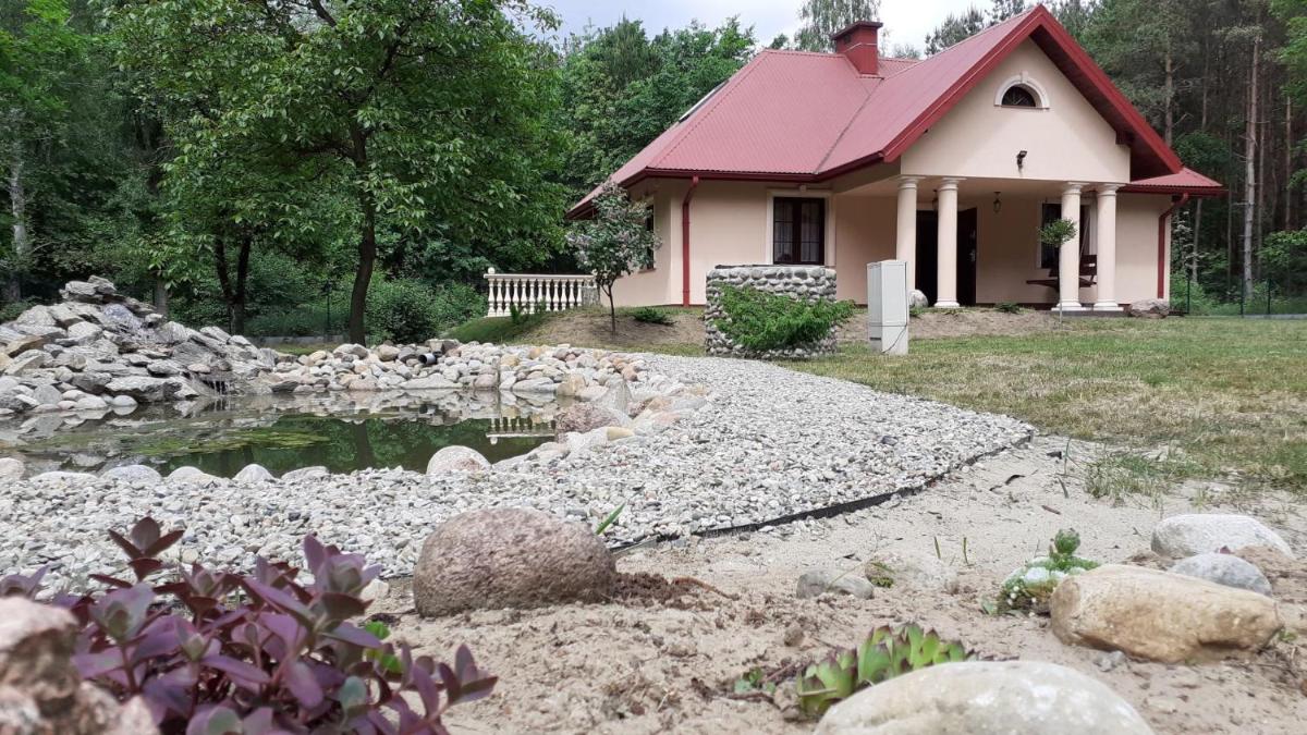 Dworek POD DĘBEM - Housity