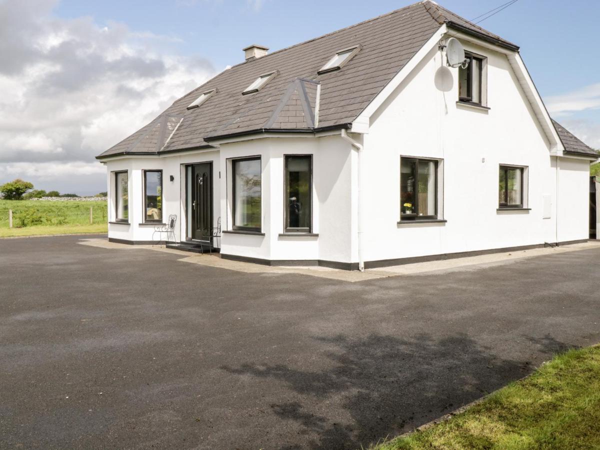 Abbey View - Housity