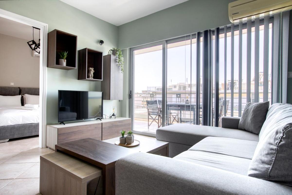 Sunny & cosy 2nd floor apt with a balcony - Housity