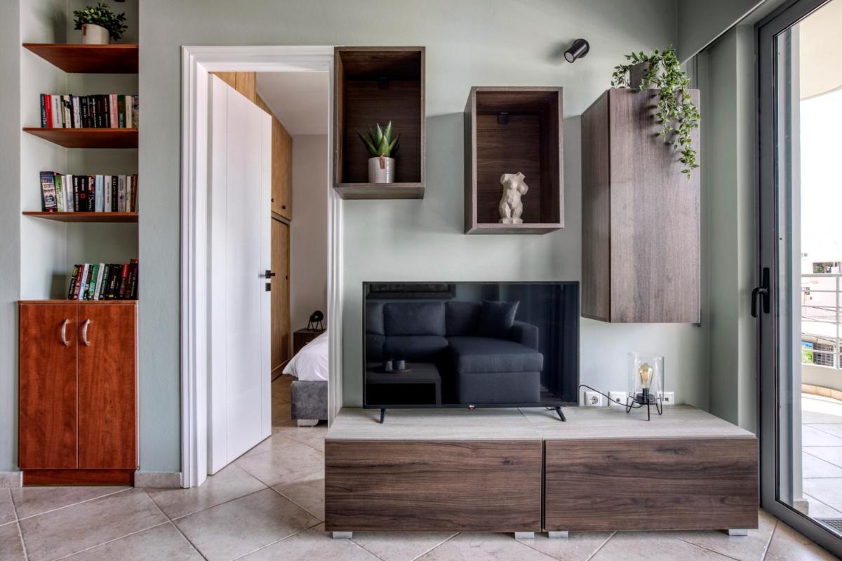 Sunny & cosy 2nd floor apt with a balcony - Housity
