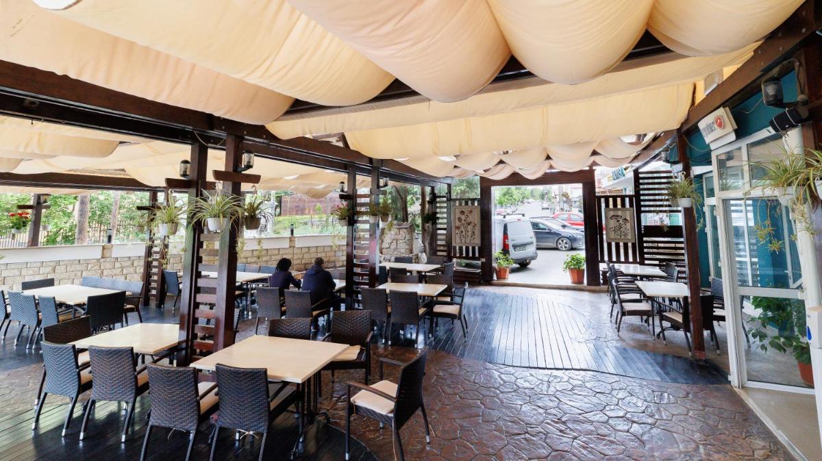 Hotel Atlantis - Housity