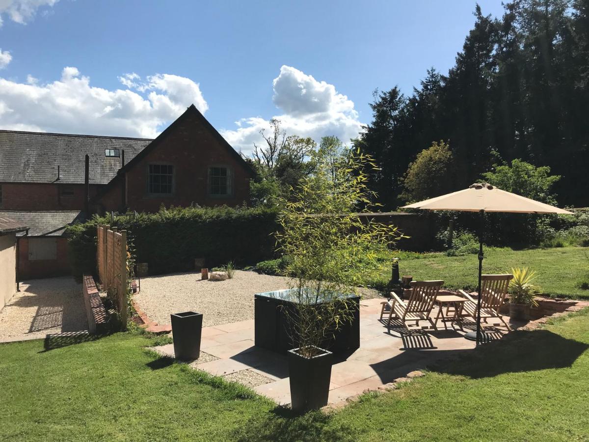 The Cheese Room, self-contained cosy retreat in the Quantock Hills - Housity