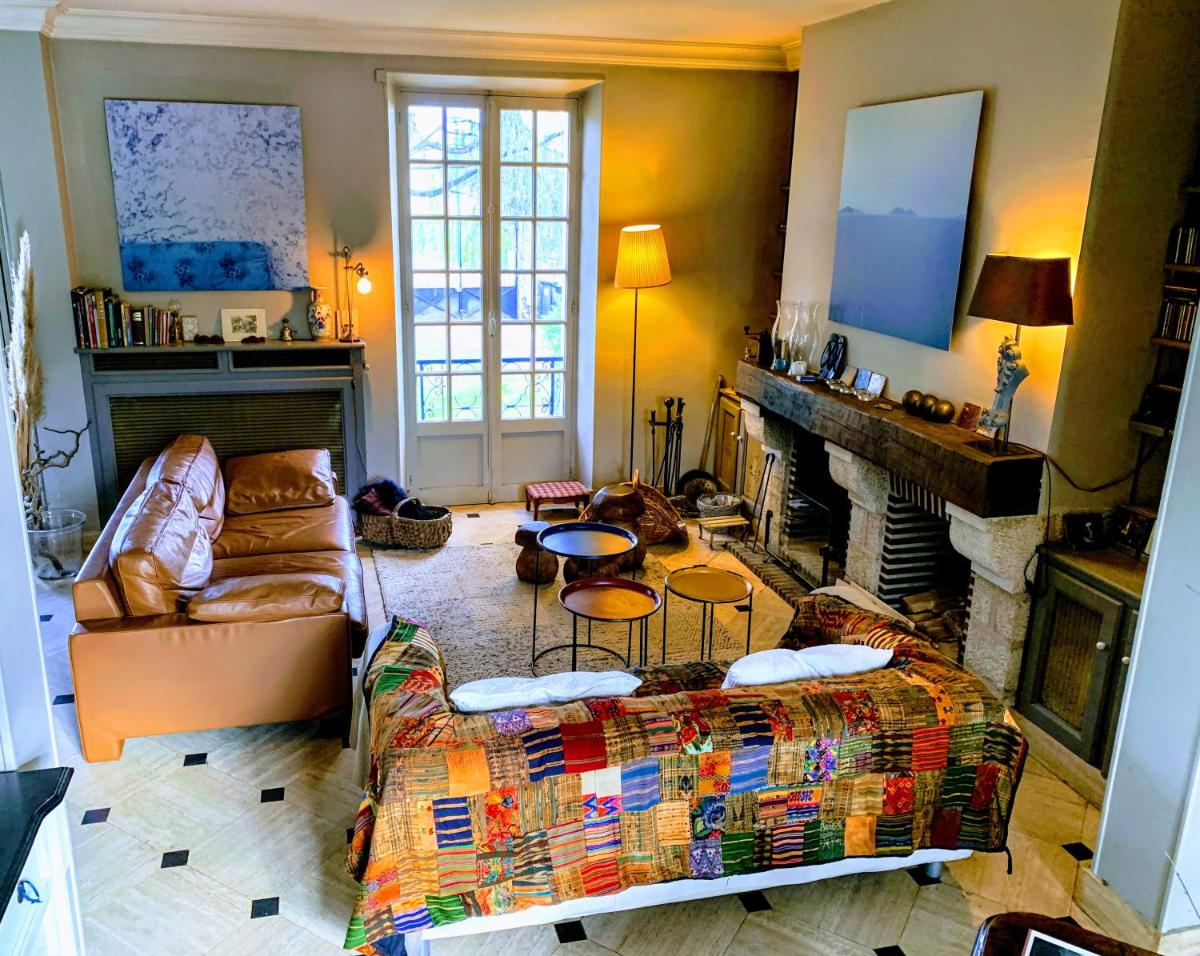 Family country house, Fontainebleau, 1h Paris - Housity