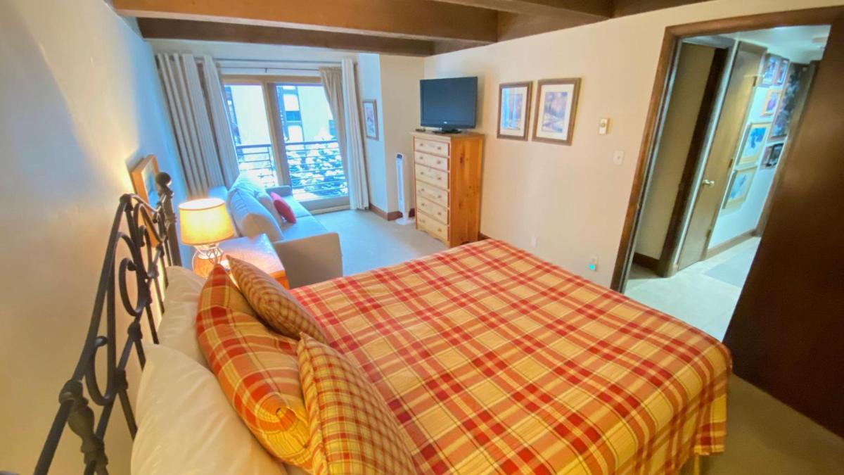 #205 Vail International - Housity