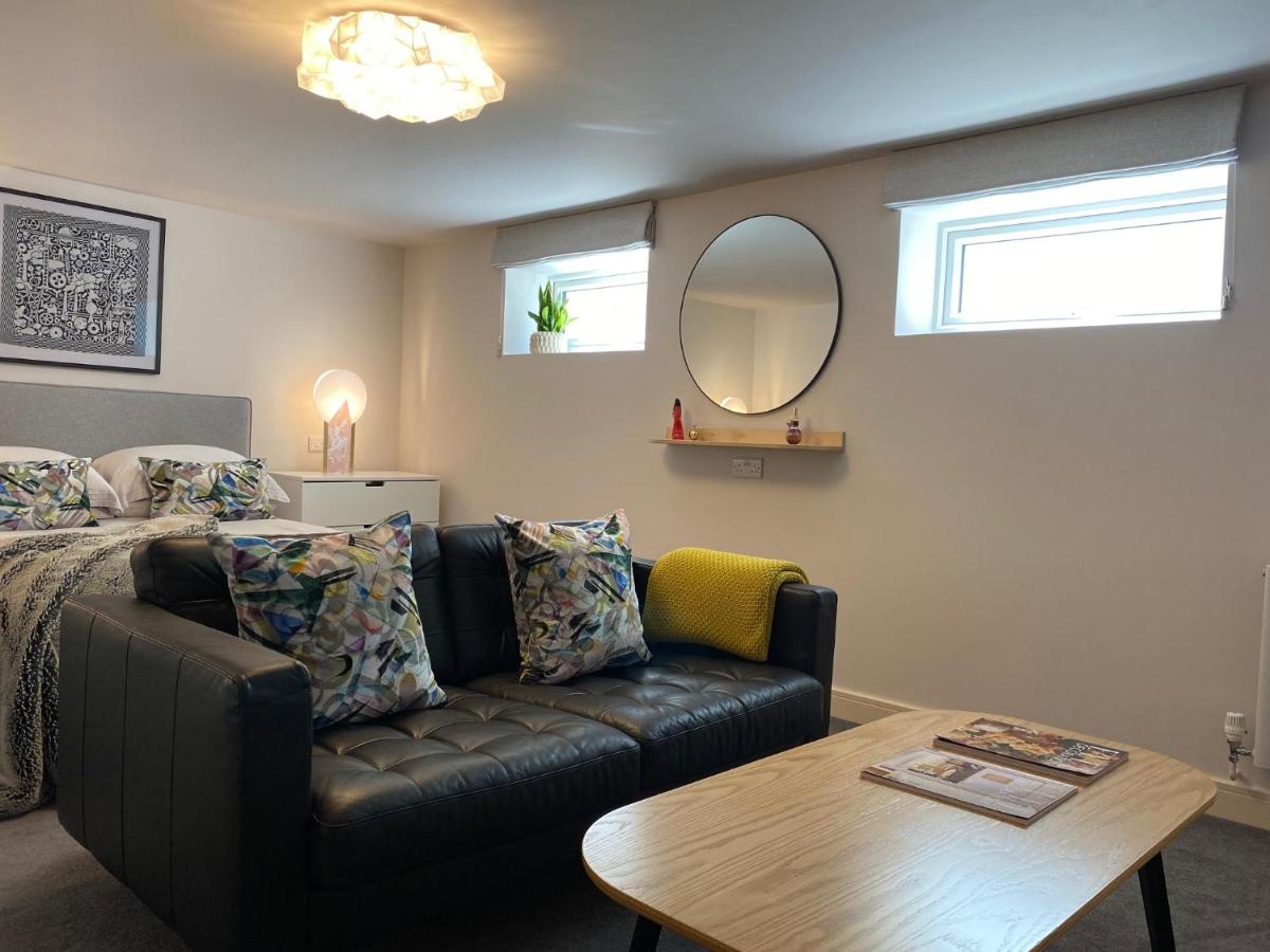 Jays Bay Entire Luxury Apartment by the Beach Gt Yarmouth - Housity