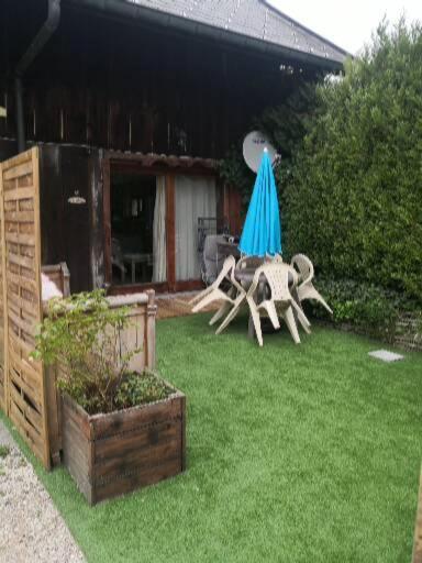 L'oree des Bornes-appartement avec piscine - Housity