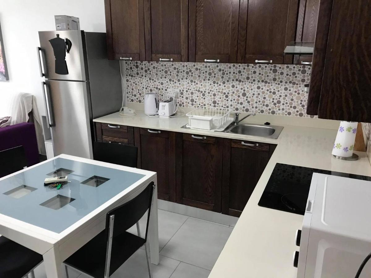 MetroStays Apartament ST JULIAN MALTA - Housity