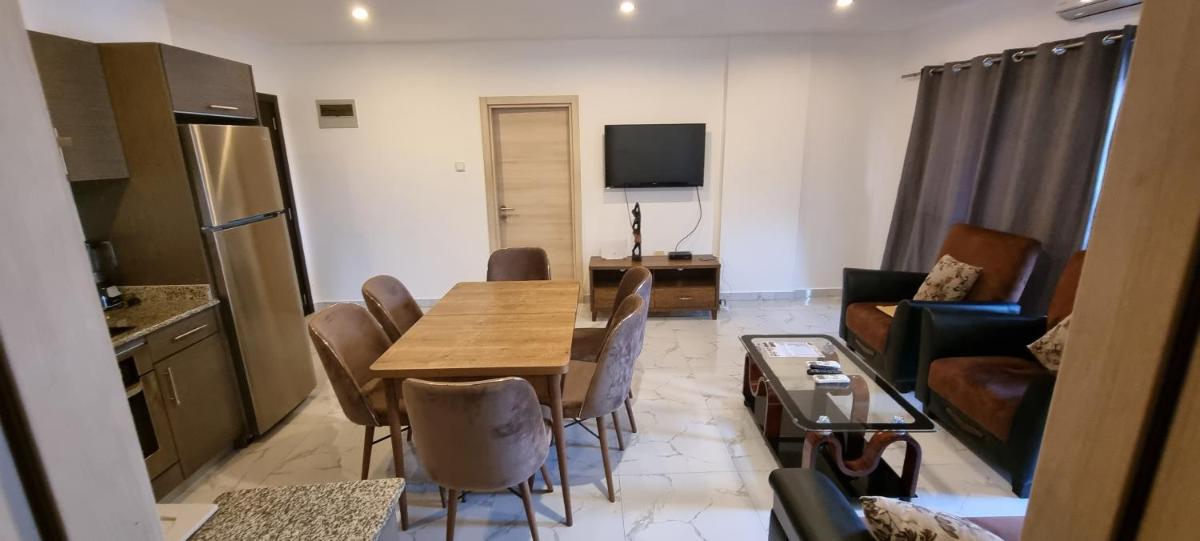 The Gallery Luxury Suites CPG - Housity