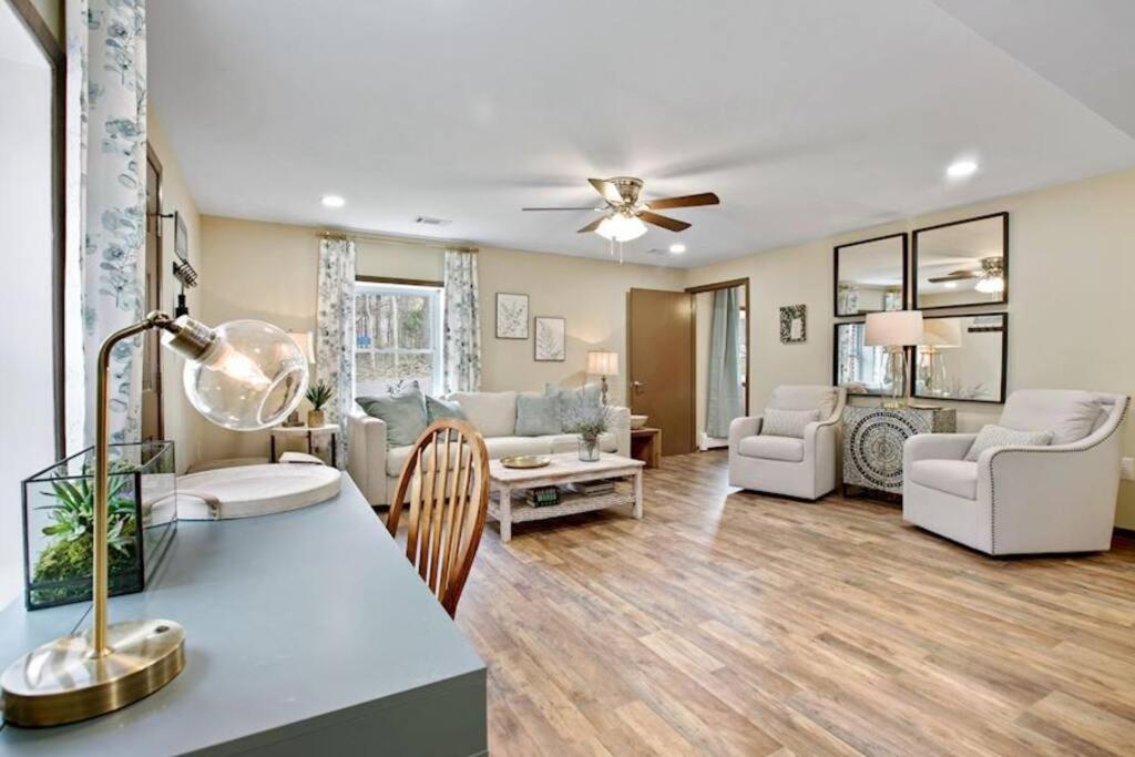 Brand new lovely 2 bedroom apartment - Housity