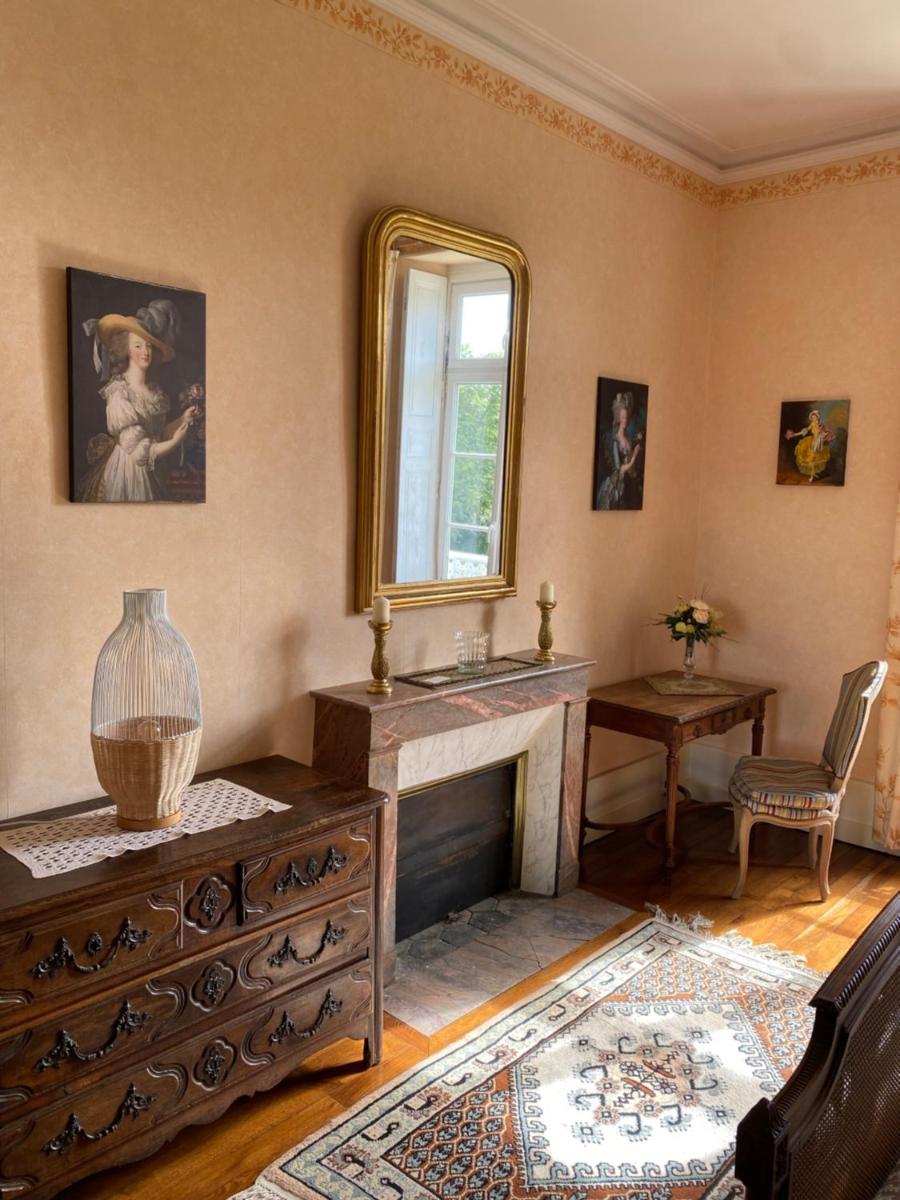 Château de St-fulgent, gîte La Tour - Housity