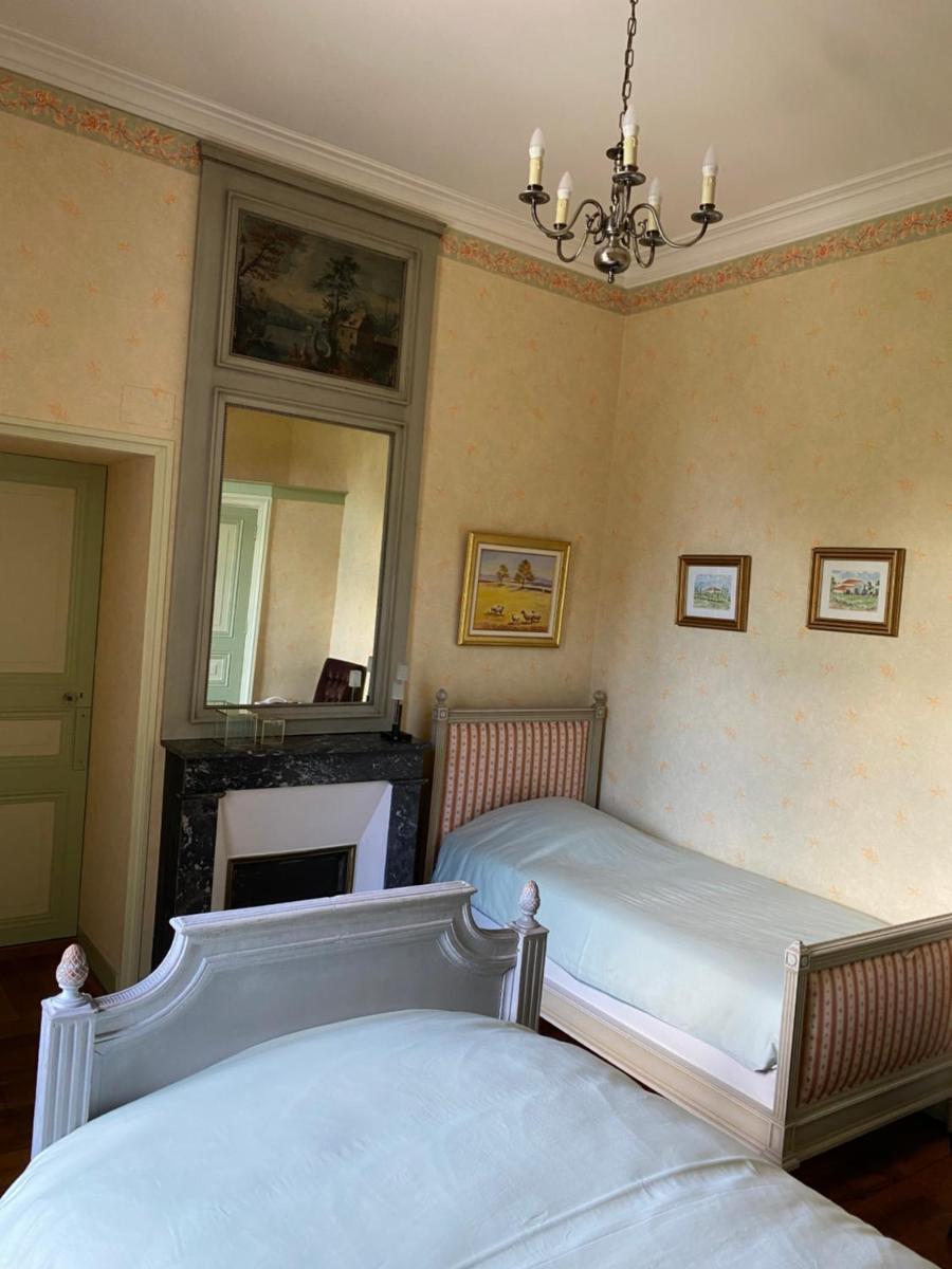 Château de St-fulgent, gîte La Tour - Housity