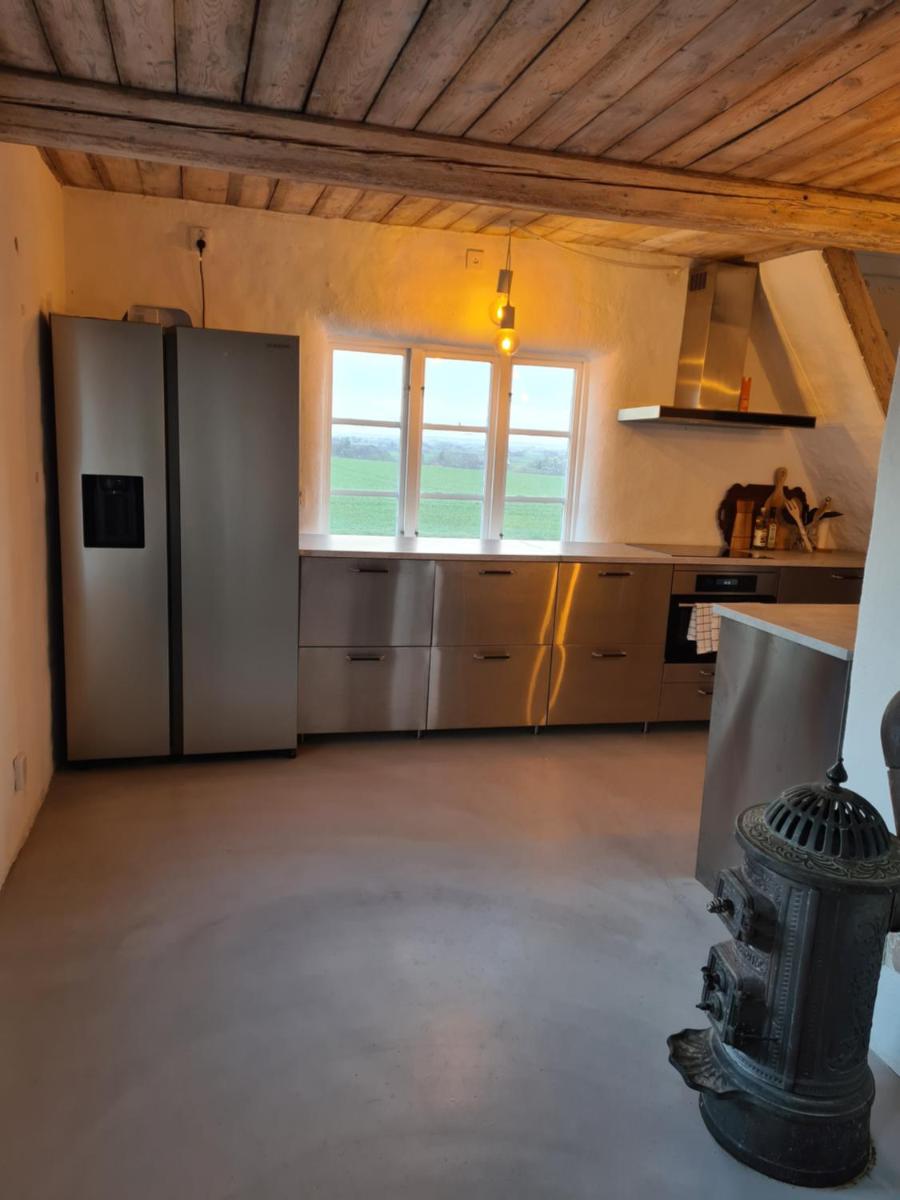 Villa Vemmentorp - Körsbärsblomsvillan 6 min från havet - Housity
