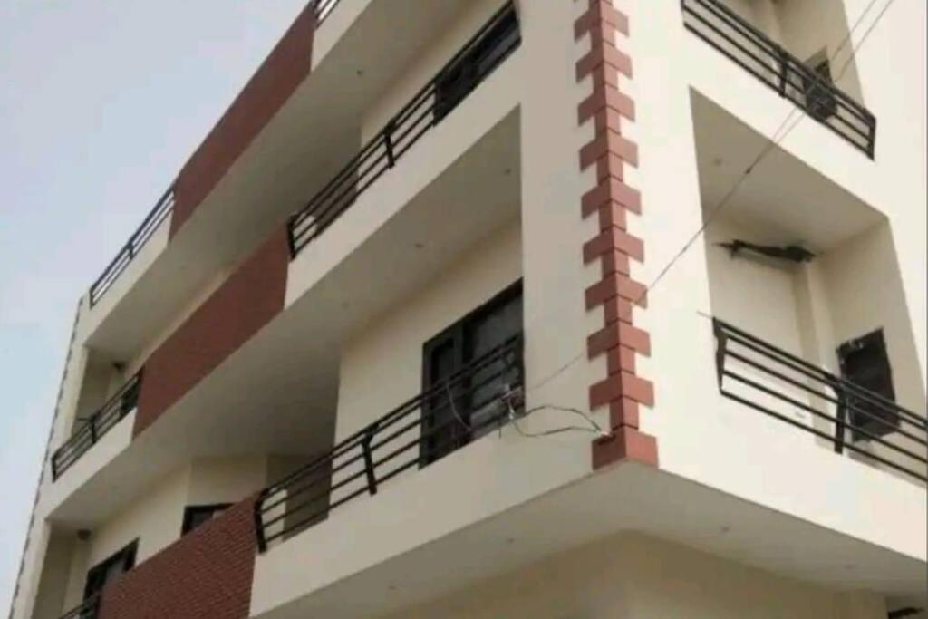 MiCasaSuCasa 1 Bedroom - Housity