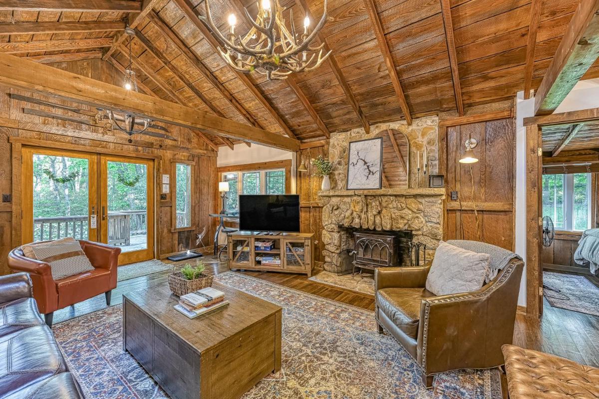 Cedar's Edge - Housity