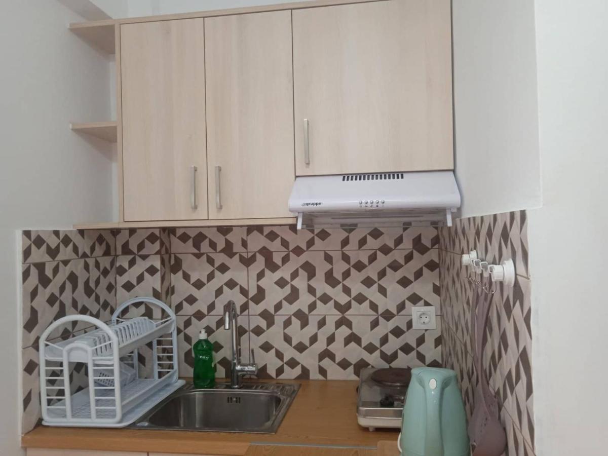 Nadia Studios - Housity