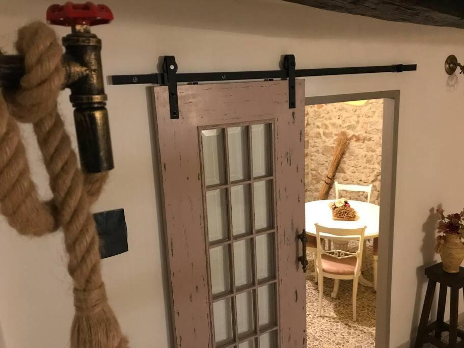 Alloggio per turisti a solo 10 minuti dal mare - Housity