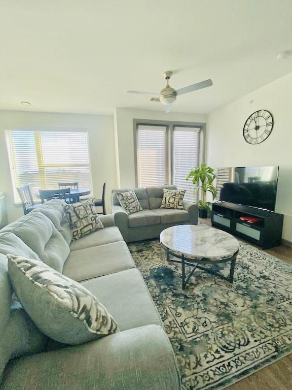Suitetrails - Wonderful Apartment in the heart of the Stockyard