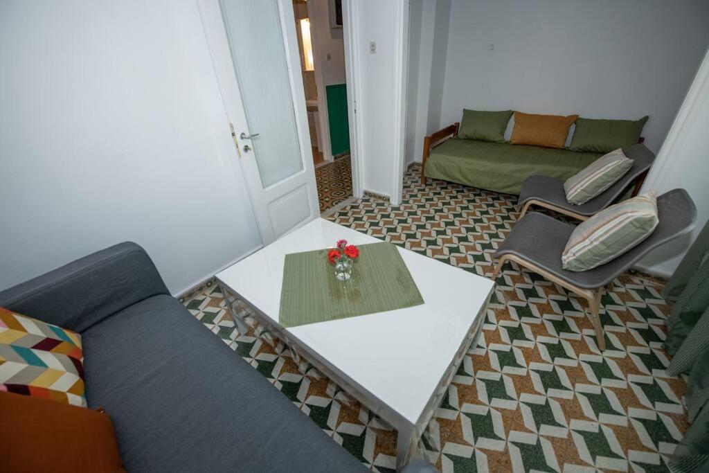 Cosy flat in the heart of Skopelos town - Housity