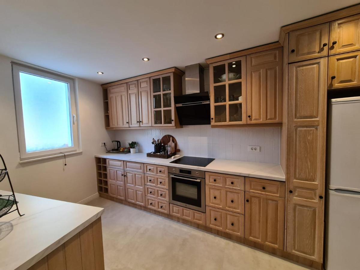 Apartments GB - Housity